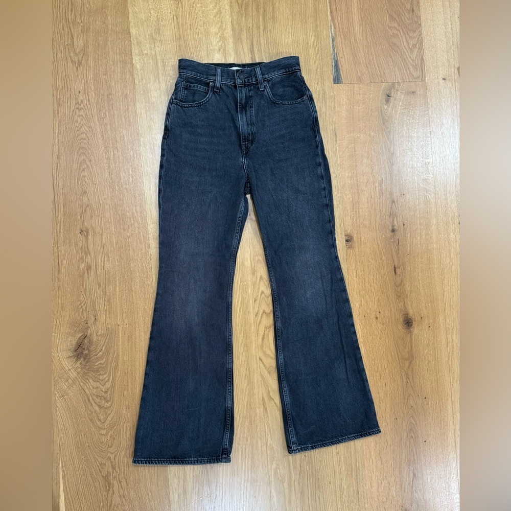 Levi’s 70’s flare jean size 25 black